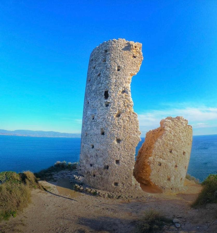 Suite Sardinia Holiday 卡利亚里 外观 照片